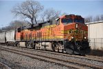 Grain train rolls east towards a crew change